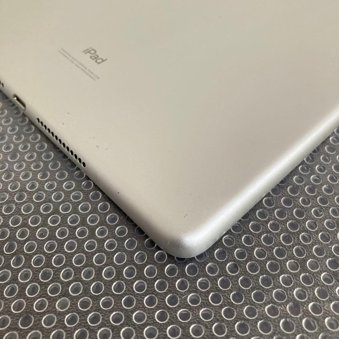 801【早い者勝ち】電池良好☆iPad7 第7世代 32GB SIMフリー☆