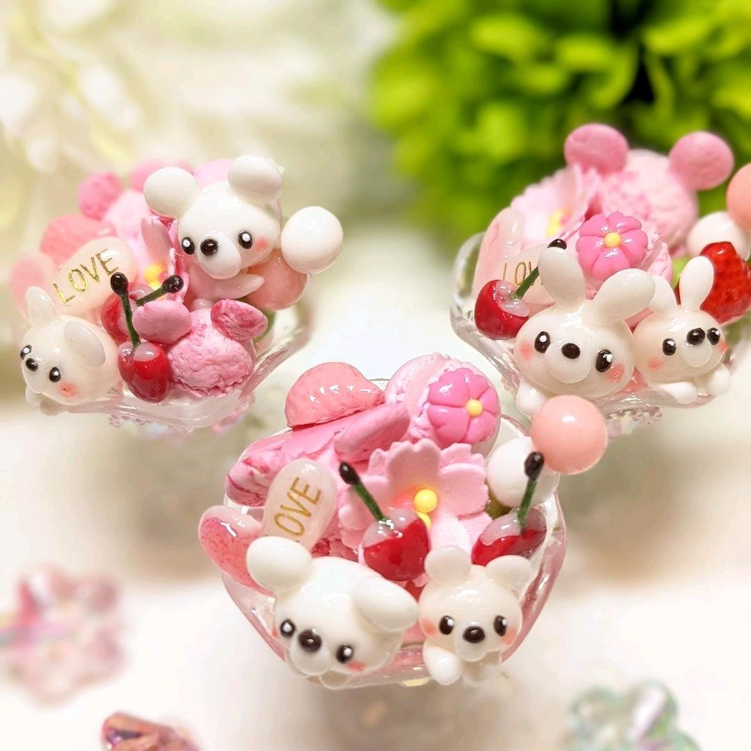 スイーツデコ　うさぎさん親子ストロベリームース　置物