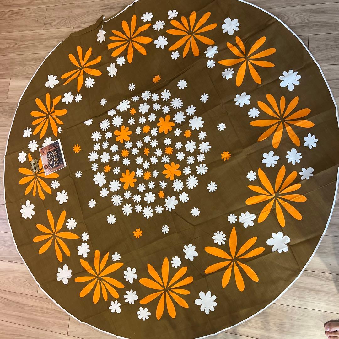 ビンテージ　テーブルクロス