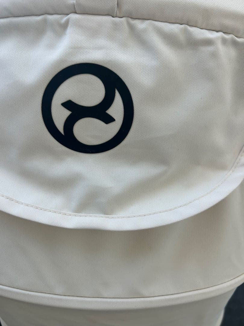 【超美品】送料込！サイベックスメリオ 伊勢丹限定ホワイトレインカバーなど付属品有