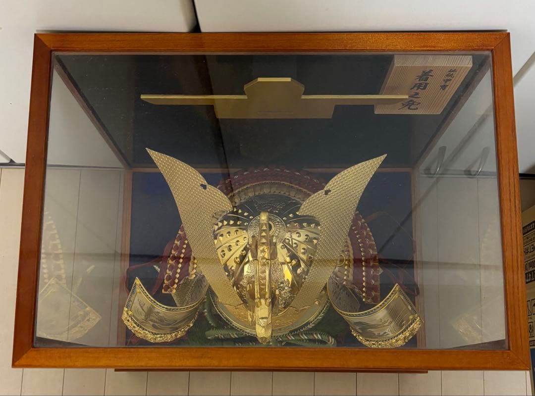 着用兜 陣羽織 五月人形 オルゴール付き ガラスケース入り 陣羽織付き