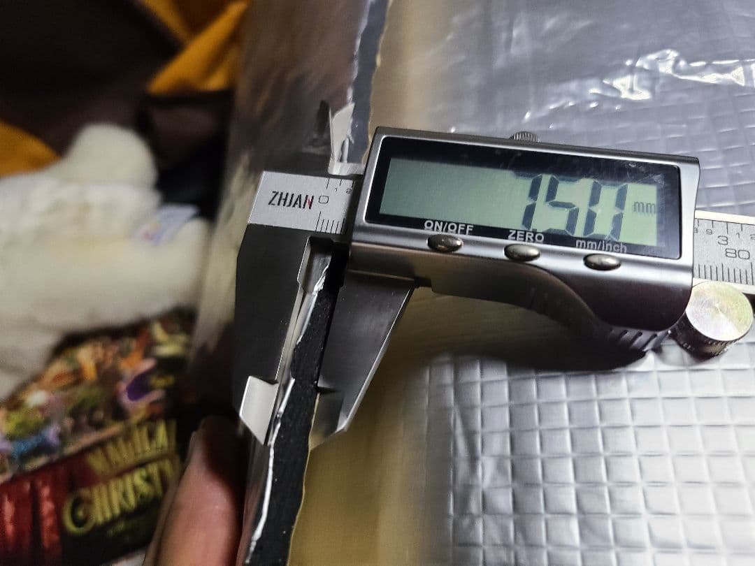 200系ハイエース窓埋めパネル防音断熱仕様 ナローワイド共通左右１セット