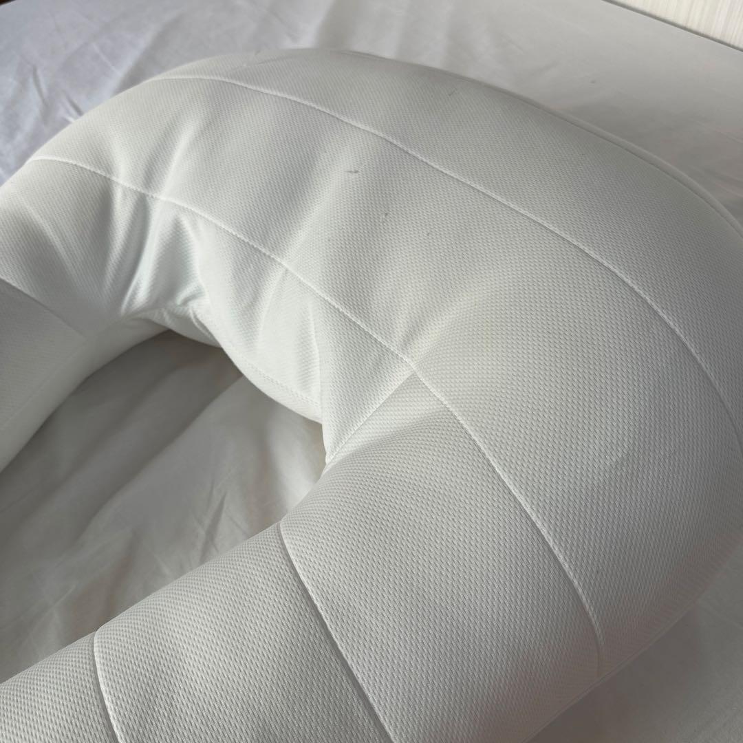 ボディピロー　いびき　エアウィーヴ　寝返り防止　　送料無料