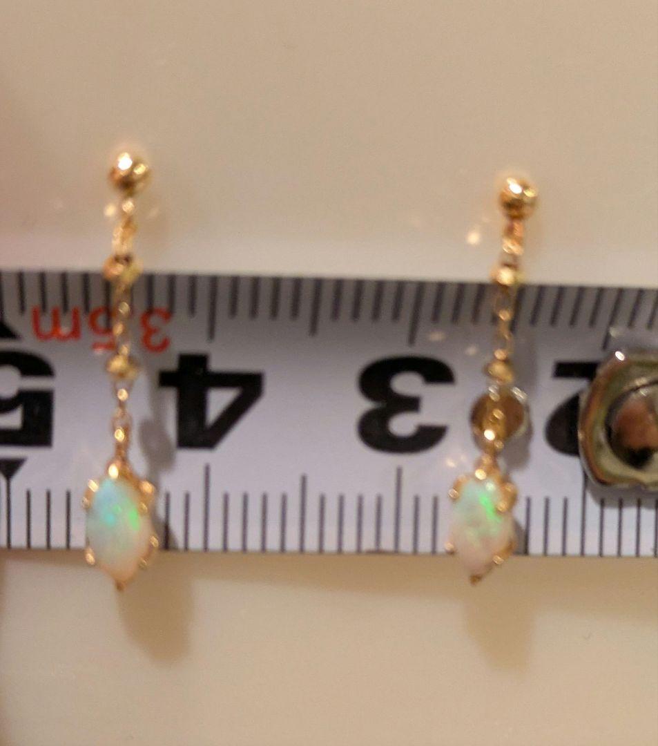 り*え様 ゴールドチェーンオパール18Kピアス