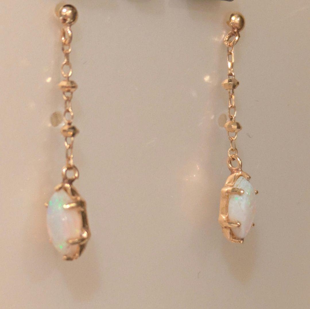 り*え様 ゴールドチェーンオパール18Kピアス