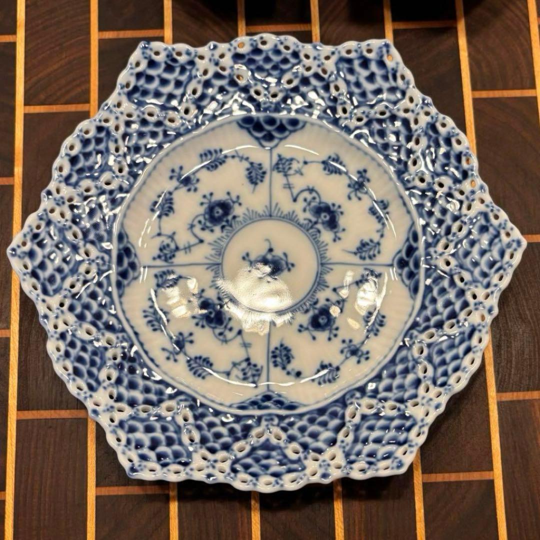 ロイヤルコペンハーゲン ブルーフルーテッド ダブルレース プレート