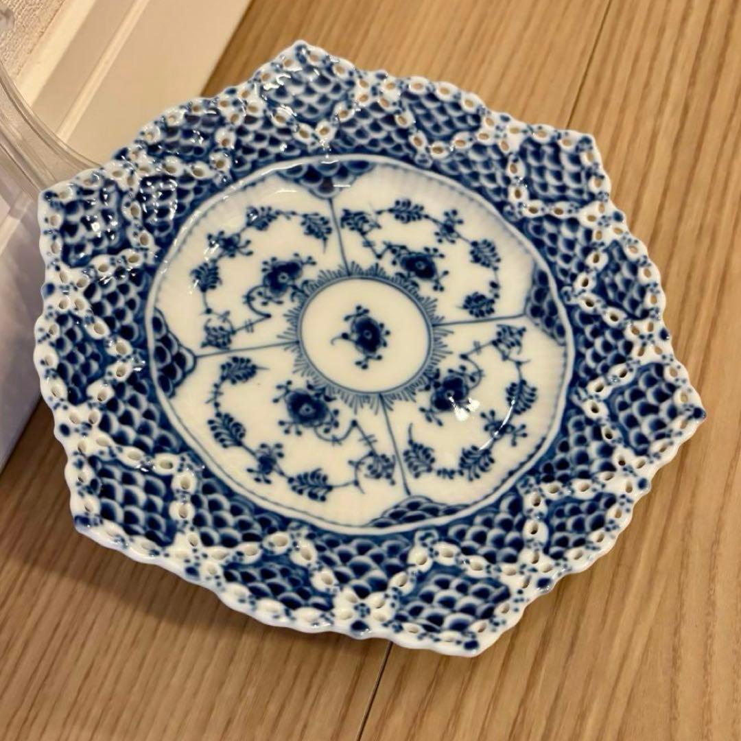 ロイヤルコペンハーゲン ブルーフルーテッド ダブルレース プレート