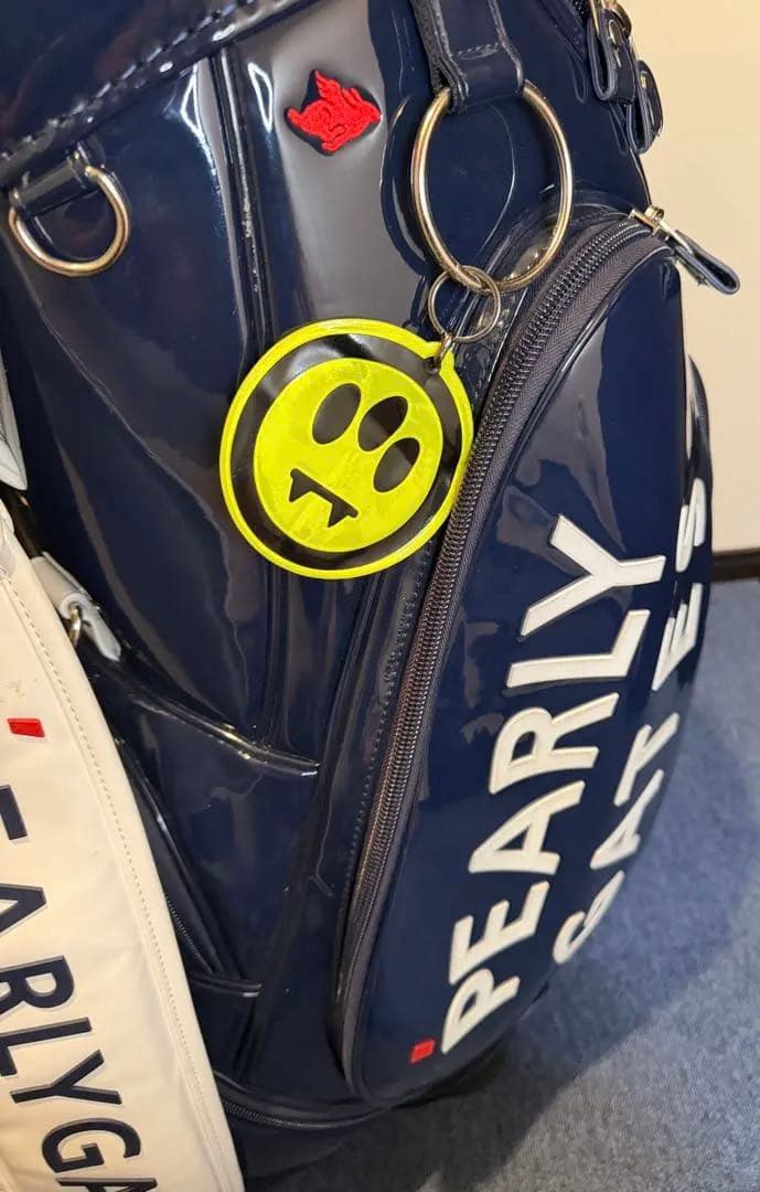 【大人気】バーリーゲイツ　エナメルキャディバッグBLUE