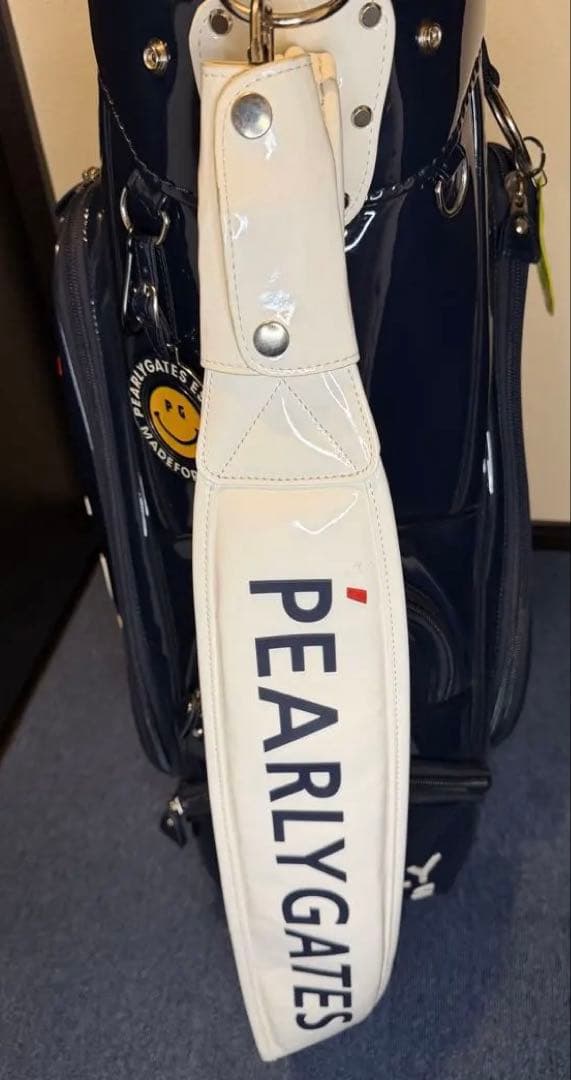 【大人気】バーリーゲイツ　エナメルキャディバッグBLUE