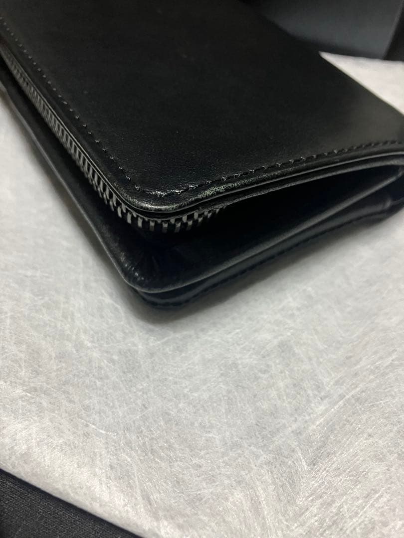 RIPVANWINKLE レザーウォレット 二つ折り財布 ブラック 縦 ボタン留