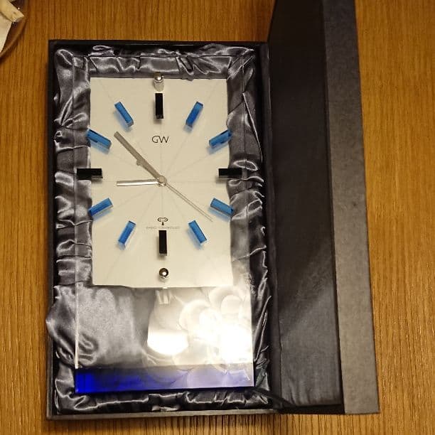 GLASSWORKS NARUMI  電波振子時計