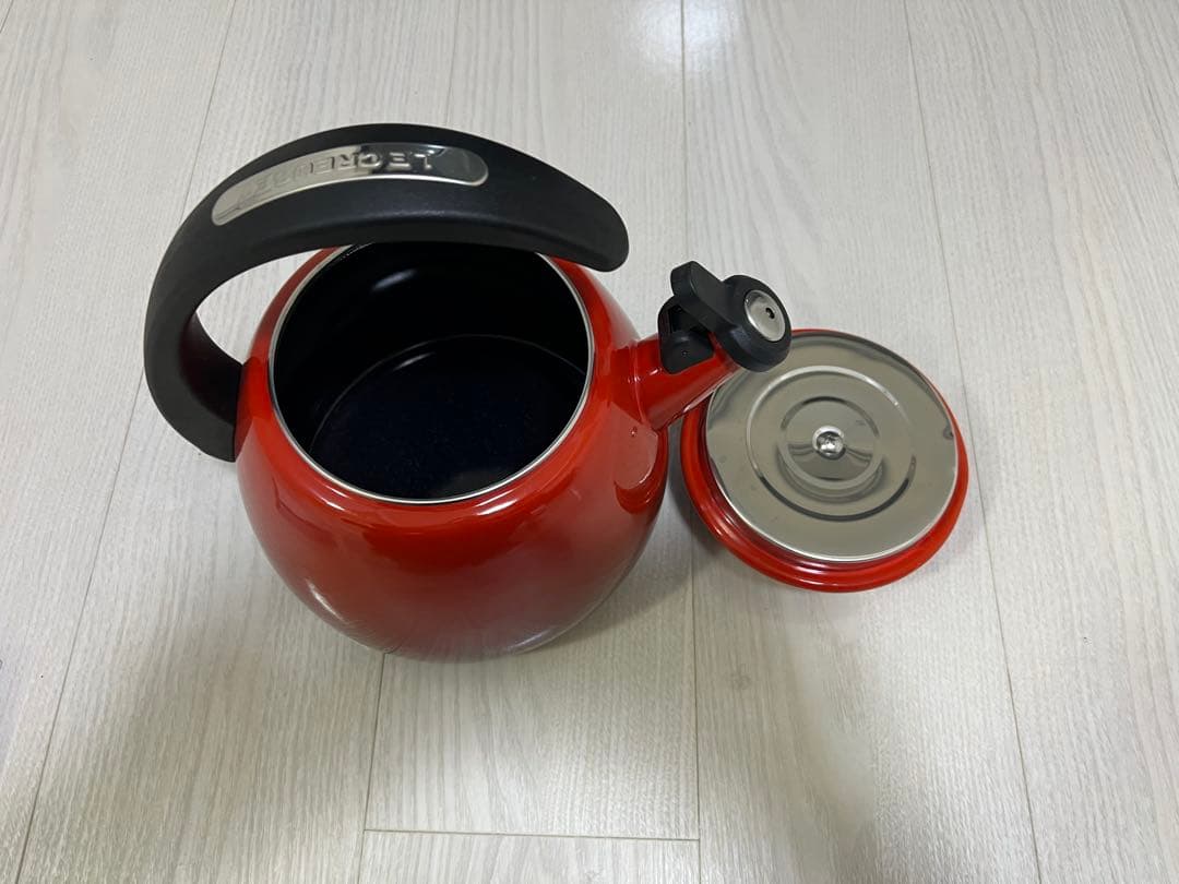 ＬＥ　ＣＲＥＵＳＥＴ　ル・クルーゼ　やかん　クロシェ・ケトル　2.1Ｌ　IH対応