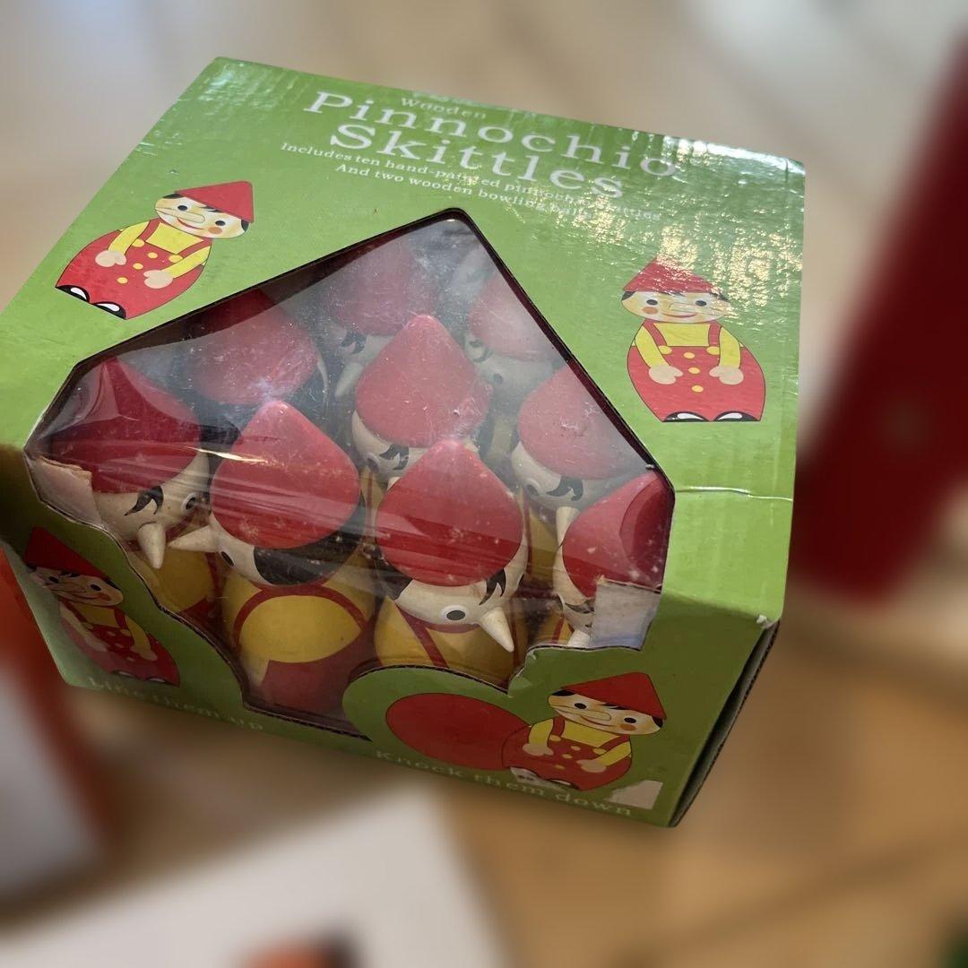 木のおもちゃ　たくさん　知育　自然　木製　幼児　幼稚園　保育園　プレ