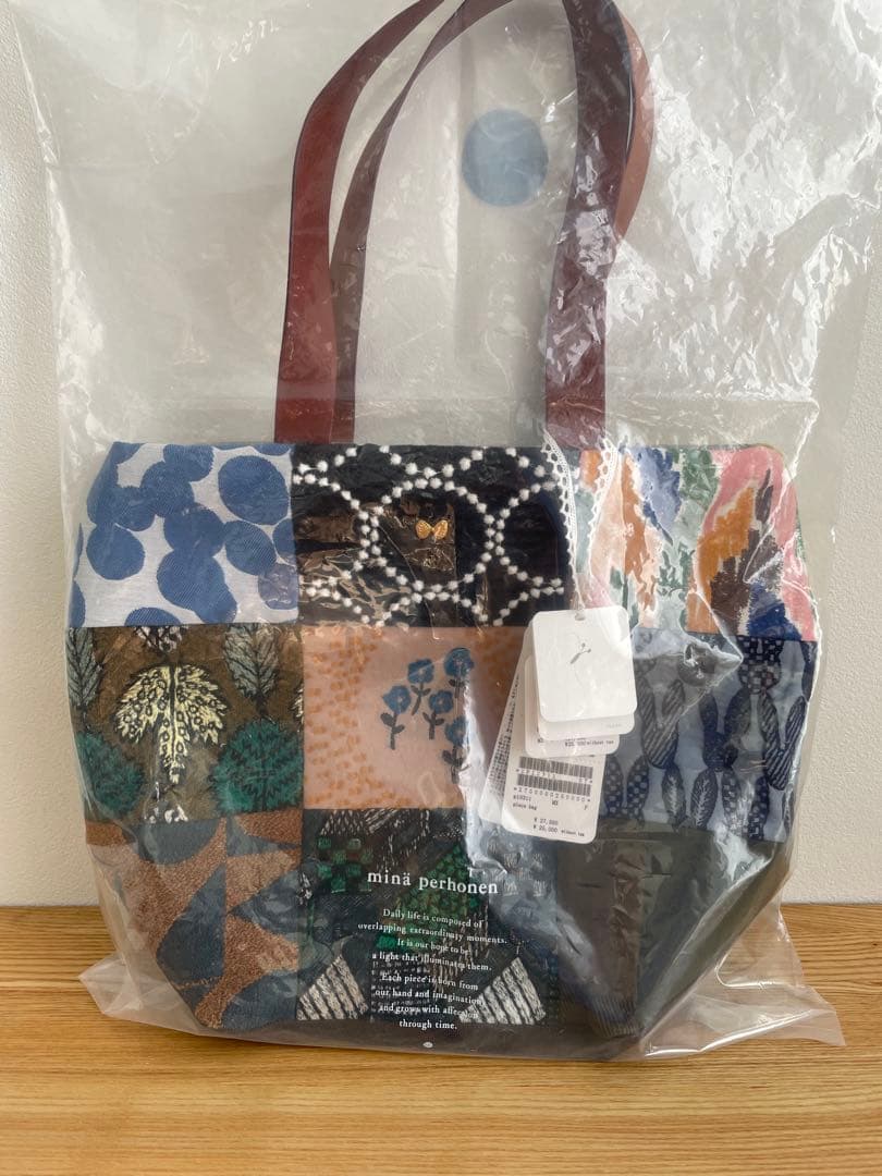 ミナペルホネンminaperhonenピースバッグ