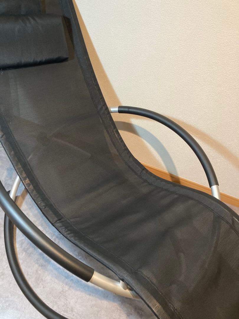 黒 メッシュ リング ロッキングチェア ヘッドレスト付 折り畳み 浮遊椅子