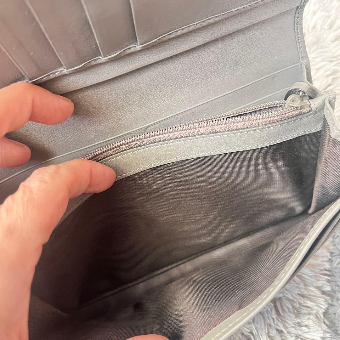 美品✨GUCCI マイクロシマ　長財布　グレー　メンズ　レディース
