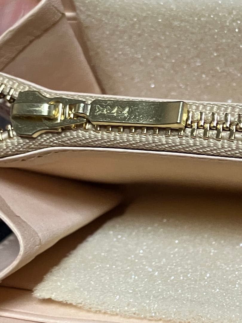 COCOMEISTER ブライドルグランドウォレット