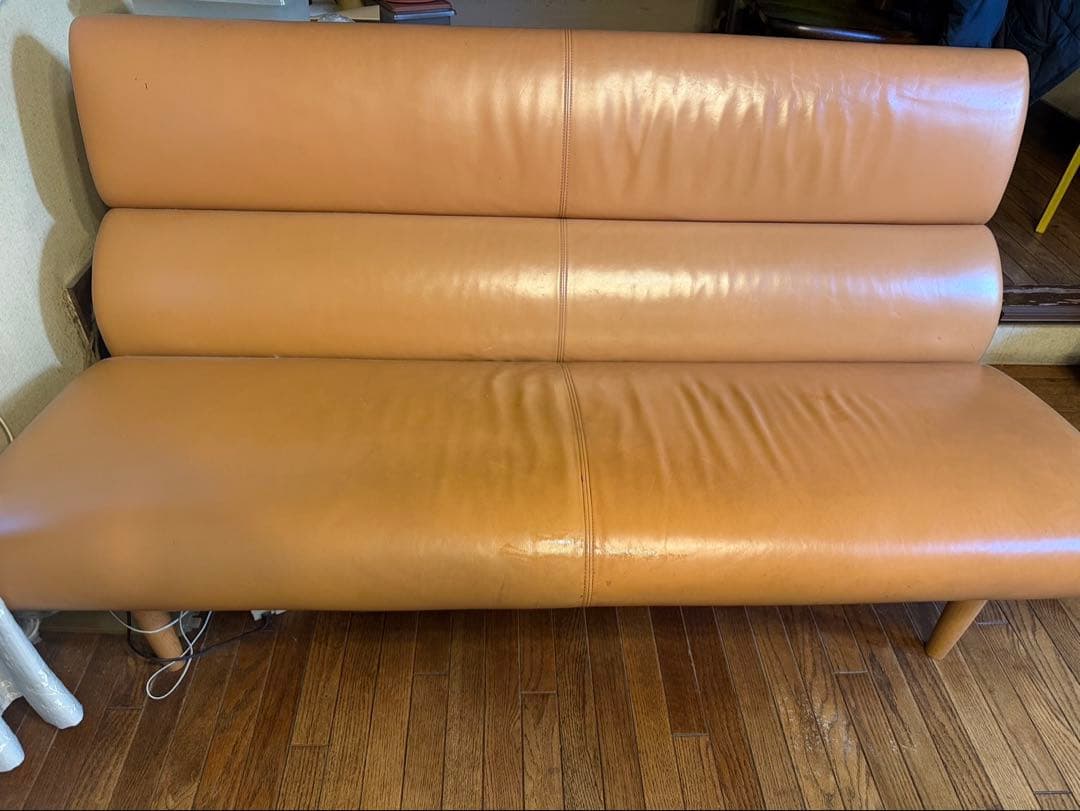 最高級本革ソファ　3人がけ　子供なら5人いけます柔らかくもなく硬すぎでもなく最高