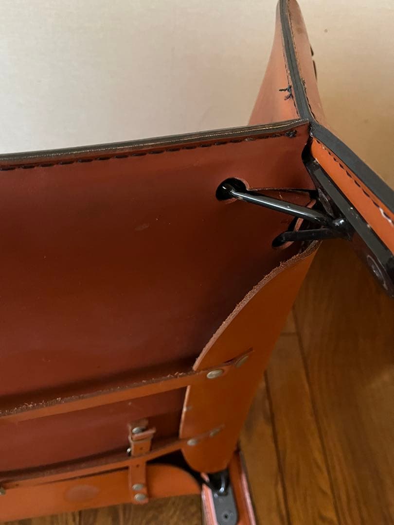 ＣＡＳＳＩＮＡ　ＣＡＢダイニングアームチェア　マリオベリーニデザイン