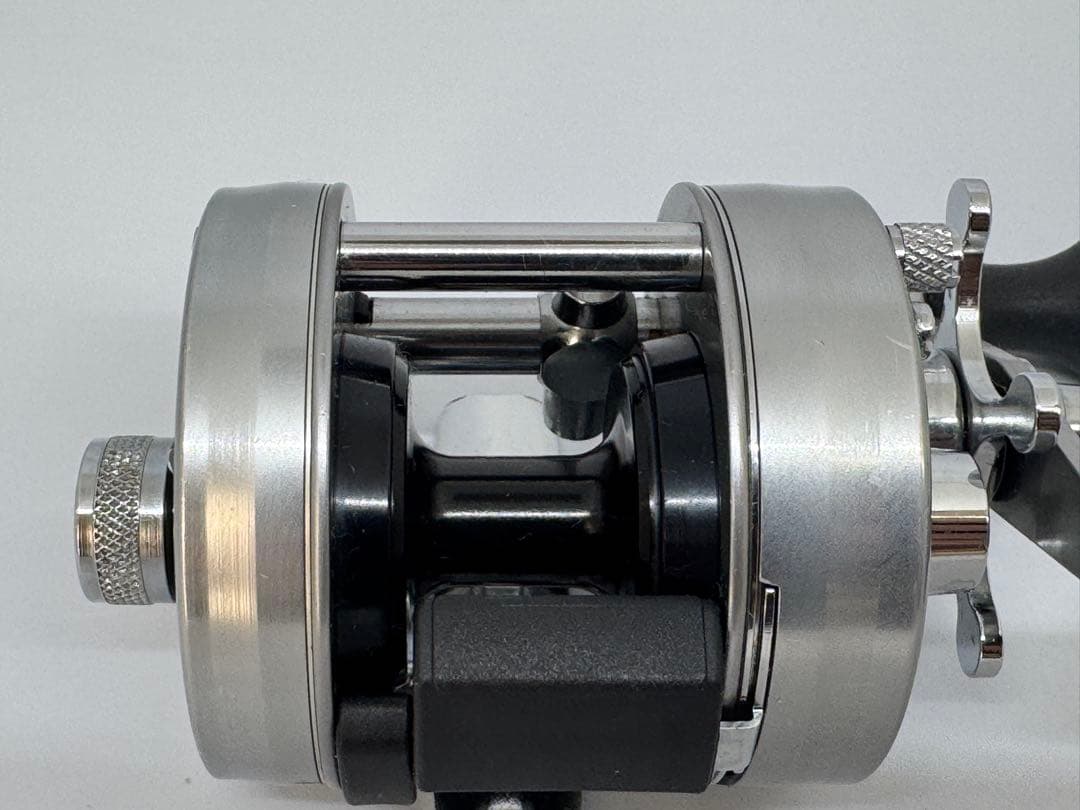 激レア 美品 ABU アンバサダー 1600C IAR ベイトリール