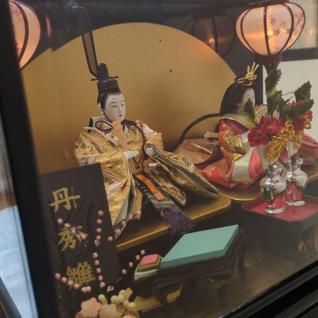 雛人形 ガラスケース入り　ライト付き　オルゴール付き