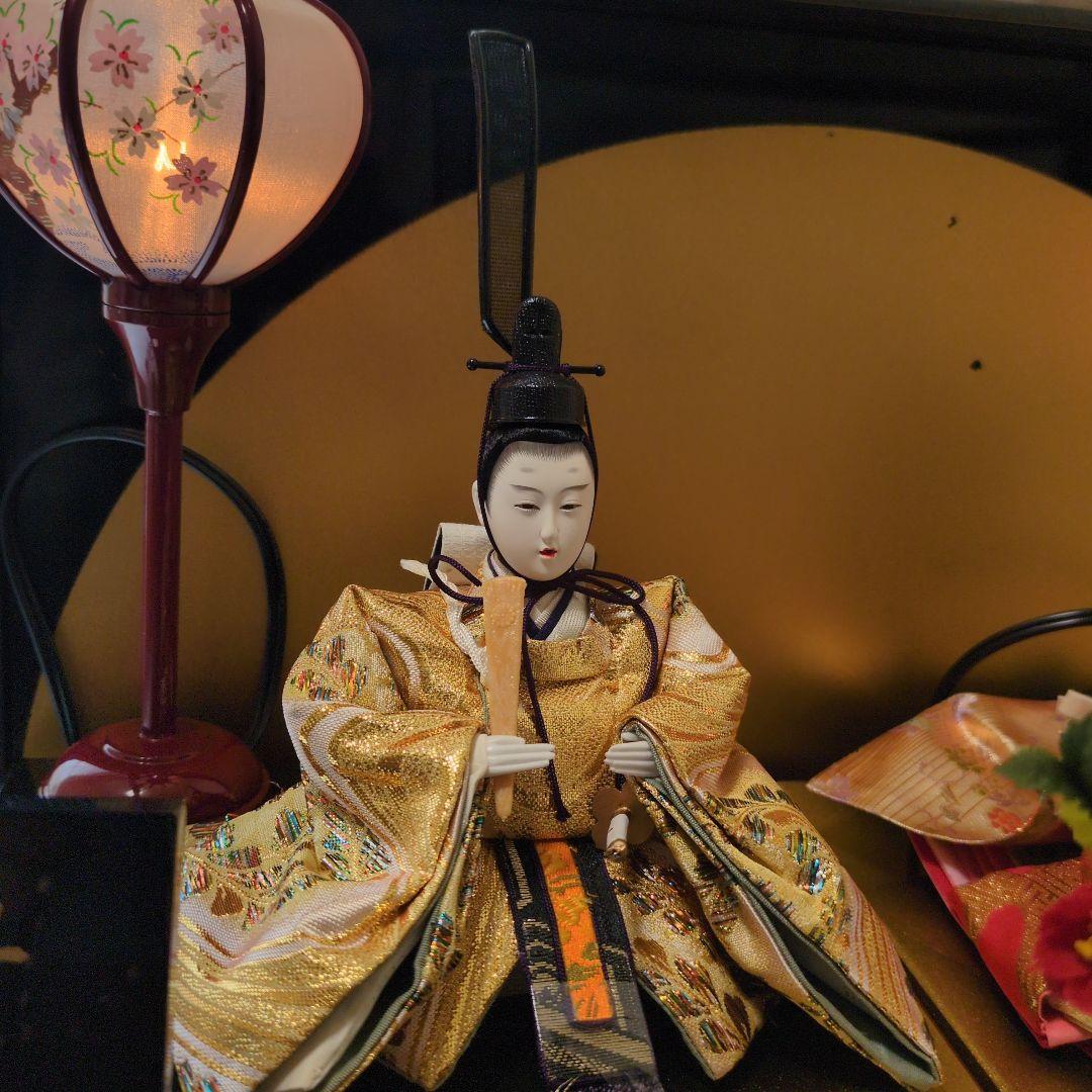 雛人形 ガラスケース入り　ライト付き　オルゴール付き