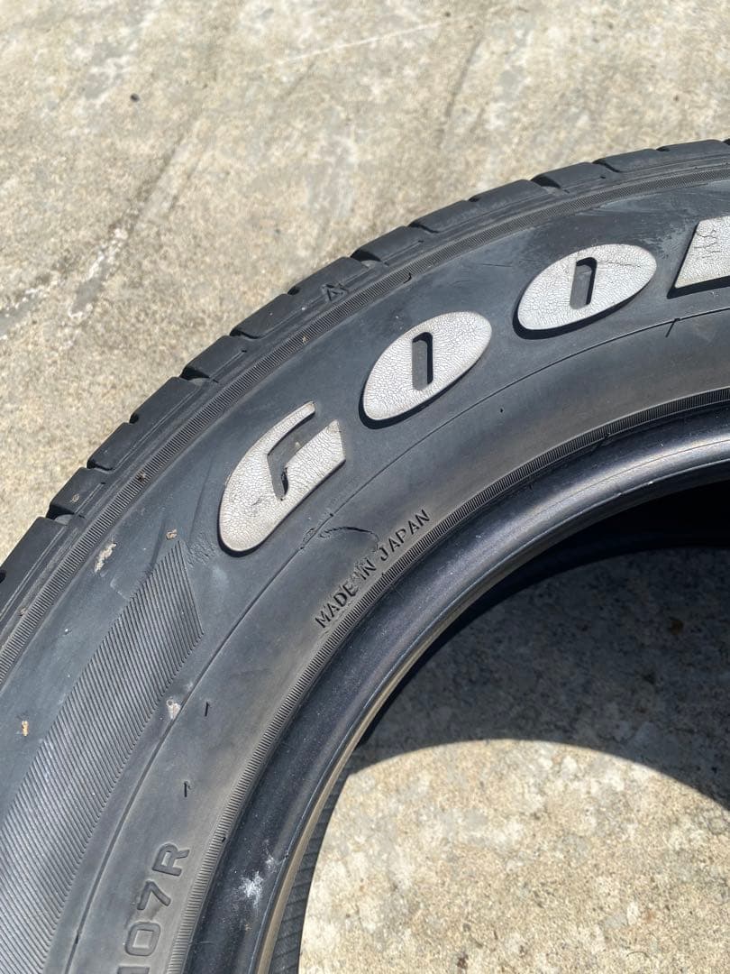 GOODYEAR グッドイヤー 215/65R16C 4本セット ホワイトレター