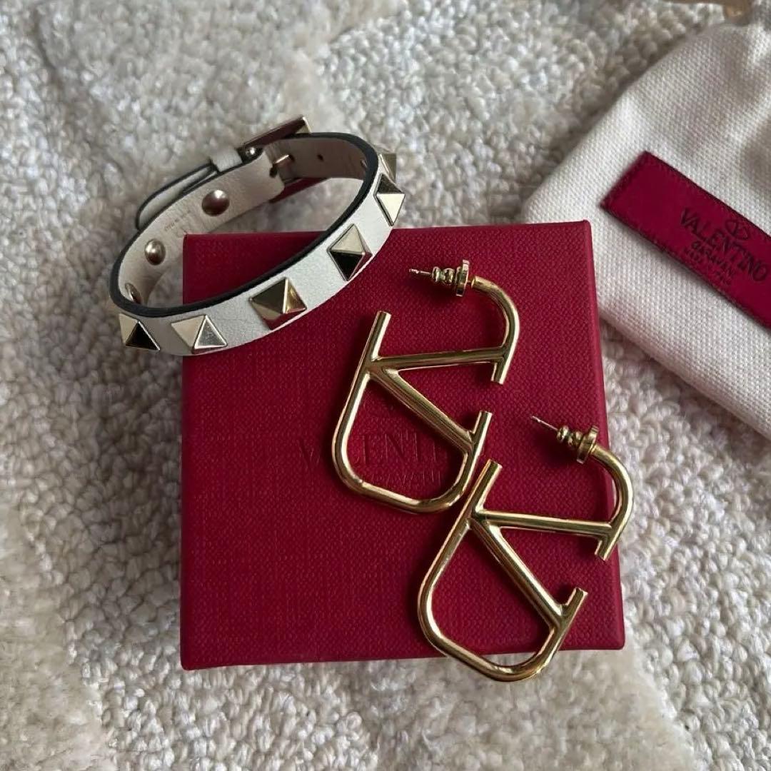 VALENTINO ピアス ブレスレット セット
