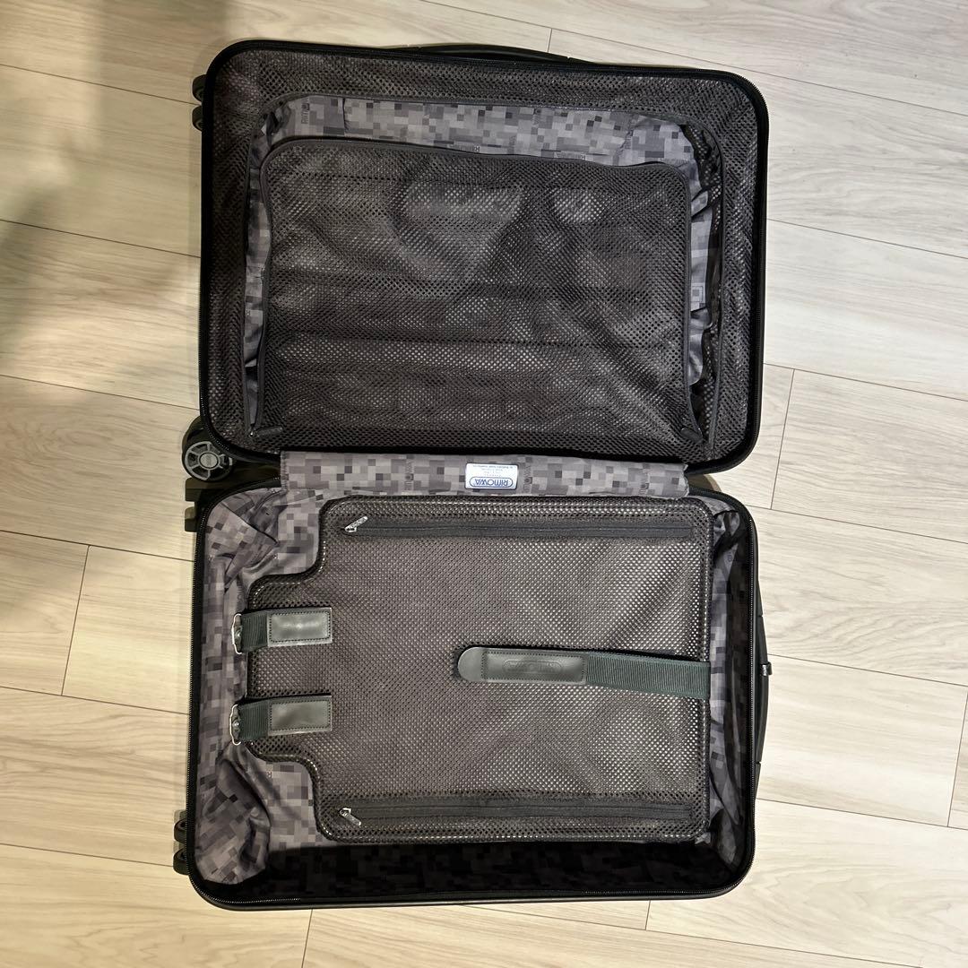 RIMOWA キャリーケース　ブラック