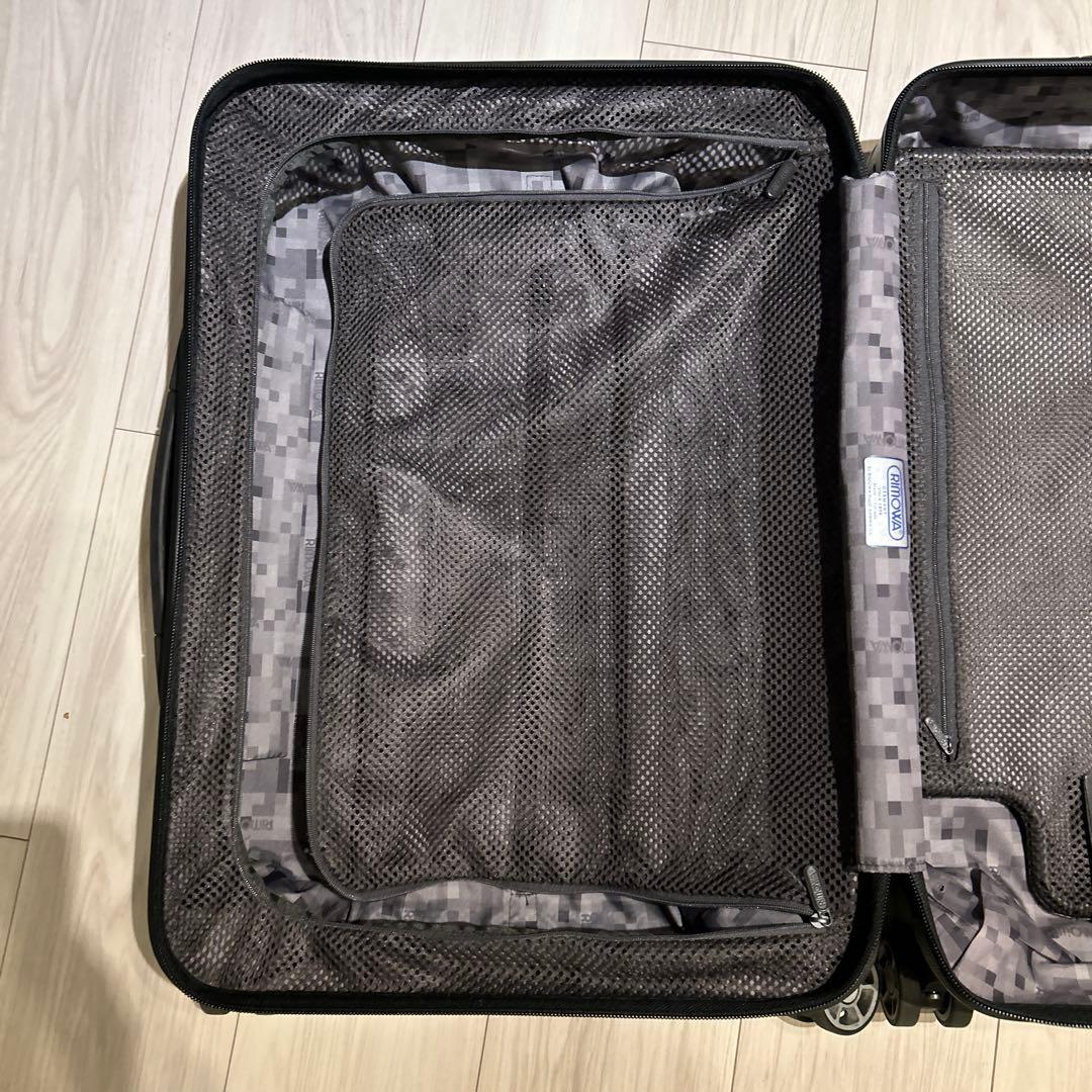 RIMOWA キャリーケース　ブラック