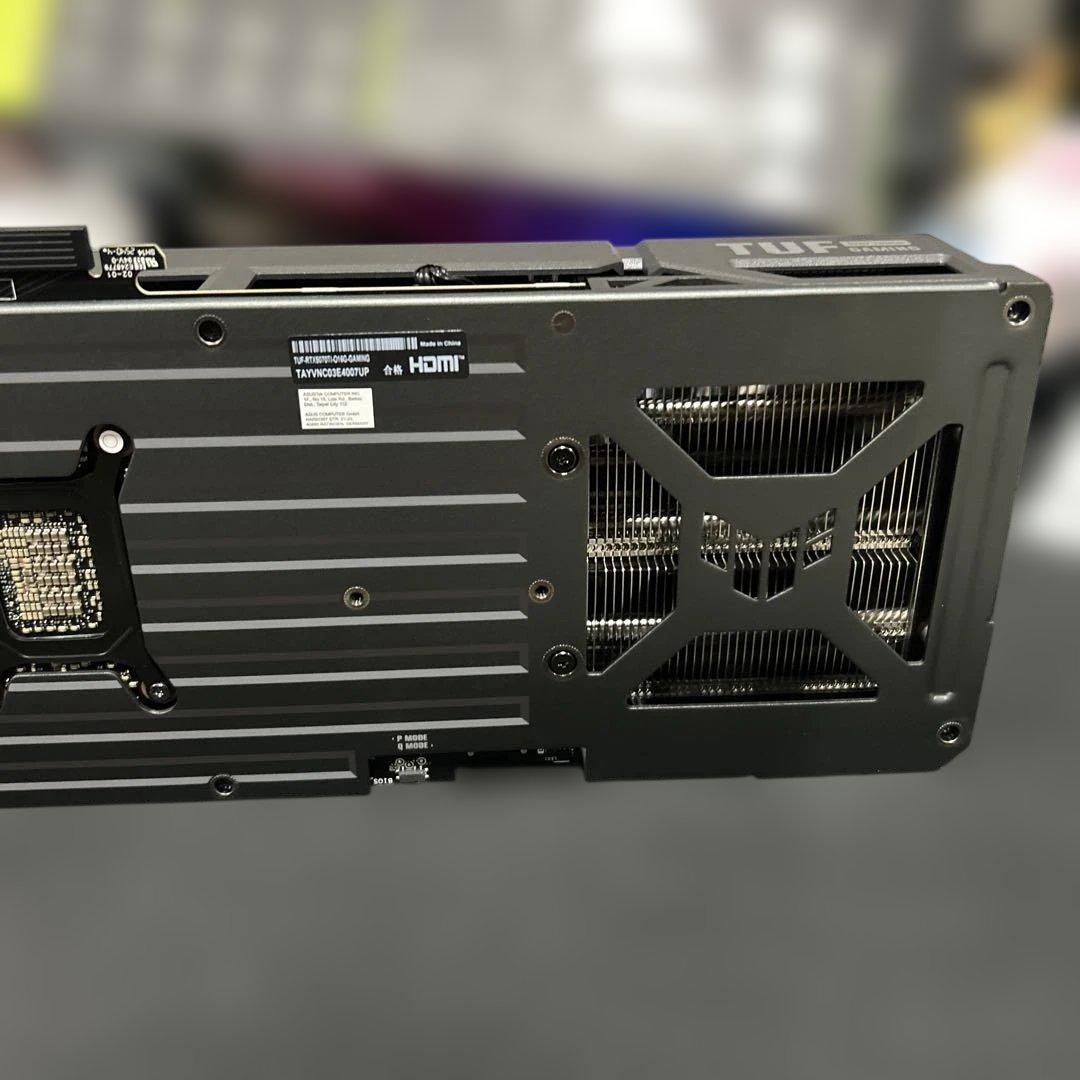 グラフィックボード・グラボ・ビデオカード ASUS TUF GAMING GeForce RTX 5070 Ti