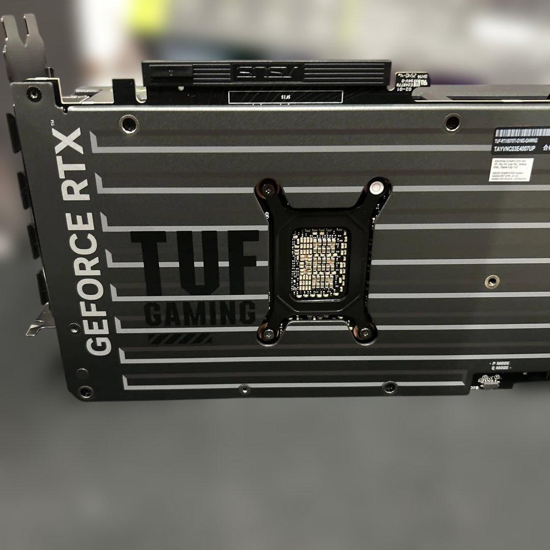 グラフィックボード・グラボ・ビデオカード ASUS TUF GAMING GeForce RTX 5070 Ti