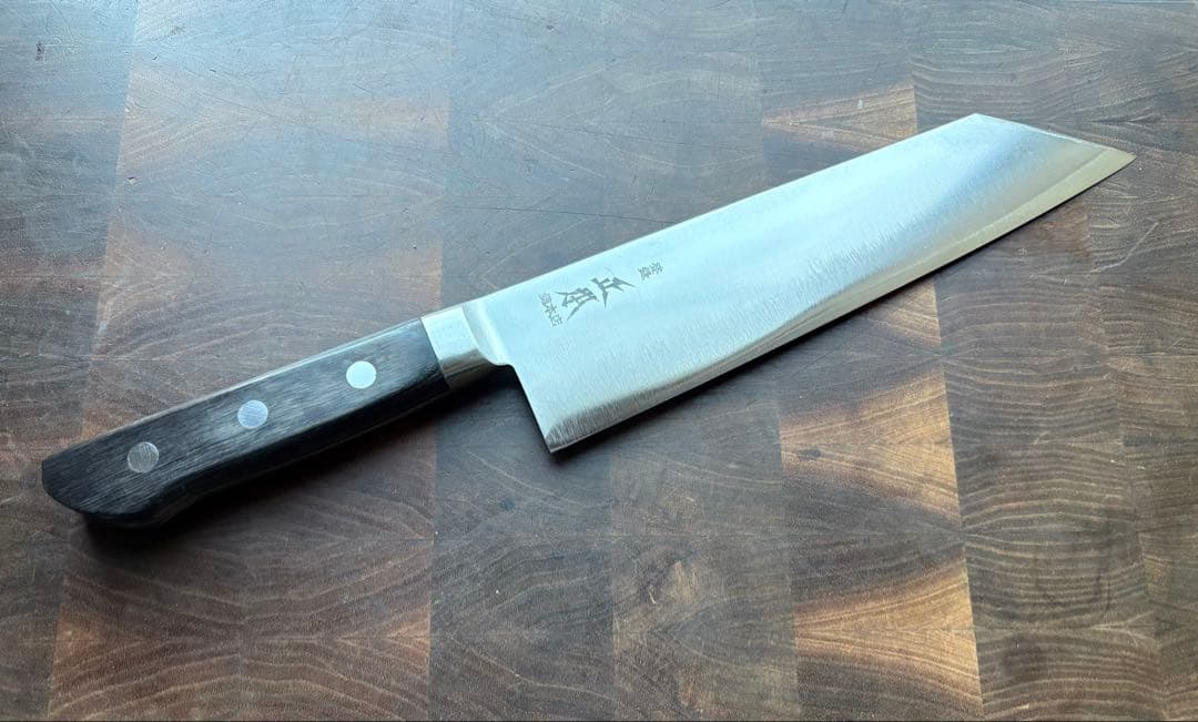 正本総本店　ハイカーボン　切付　牛刀　210mm 包丁　洋包丁　全鋼