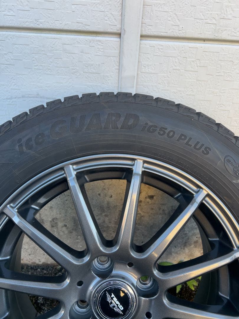 クロスビー Yokohama iceGUARD iG50 PLUS 15インチ