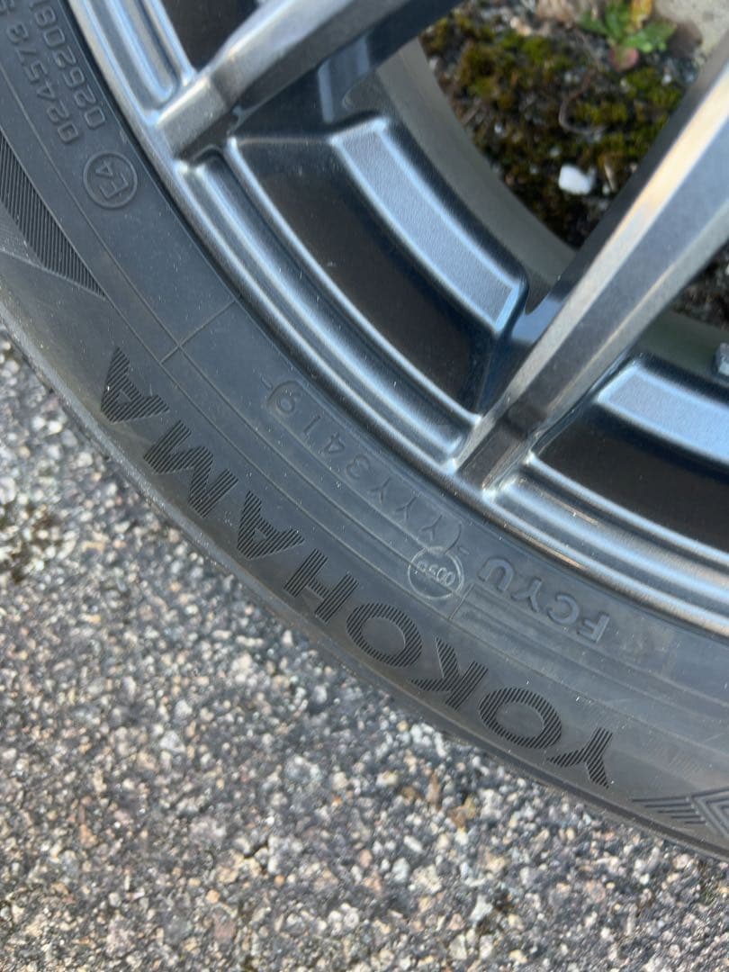 クロスビー Yokohama iceGUARD iG50 PLUS 15インチ