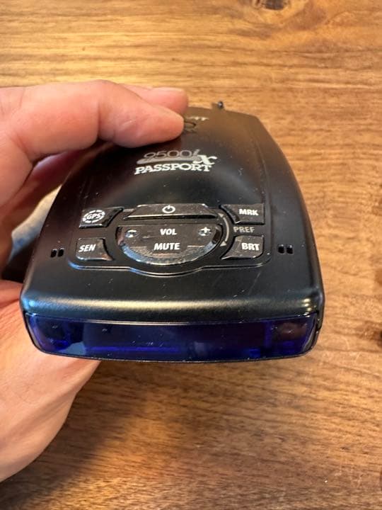 ESCORT 9500ix PASSPORT レーダー探知機　USA アメリカ製