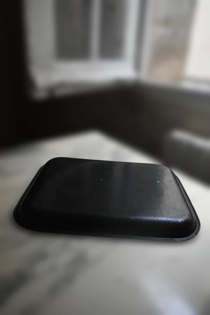 N3　フランス19世紀　マーガレットと蝶　パピエマシェの盆　アンティーク