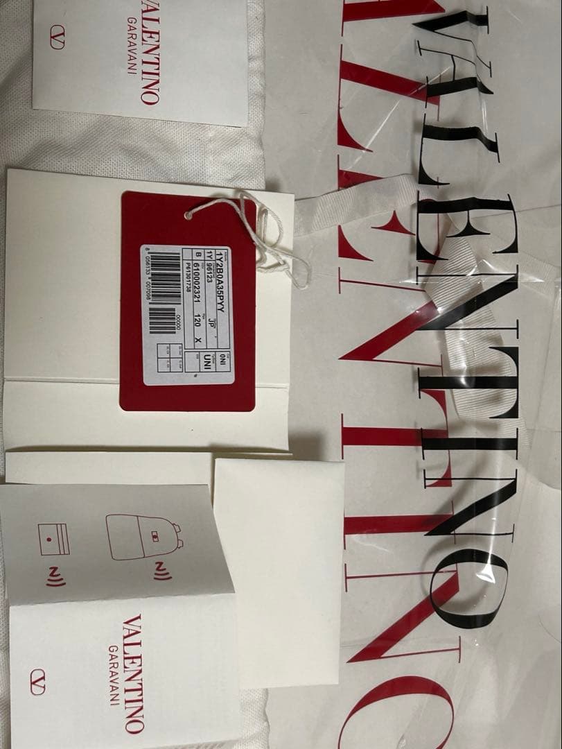 VALENTINO 人気　トートバッグ　美品　付属品全てあり　送料無料