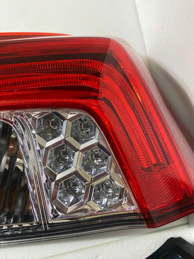 ホンダ フィット GK3 GK4 GK5 GK6 純正テールランプ 4点セット