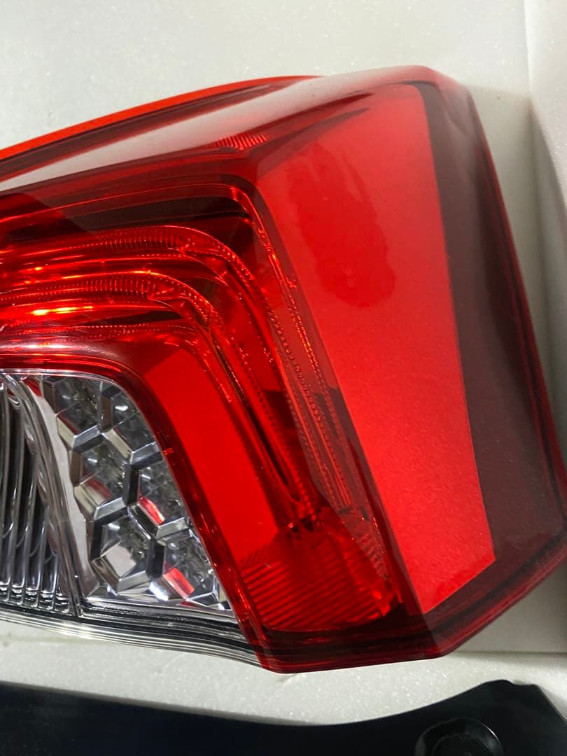 ホンダ フィット GK3 GK4 GK5 GK6 純正テールランプ 4点セット