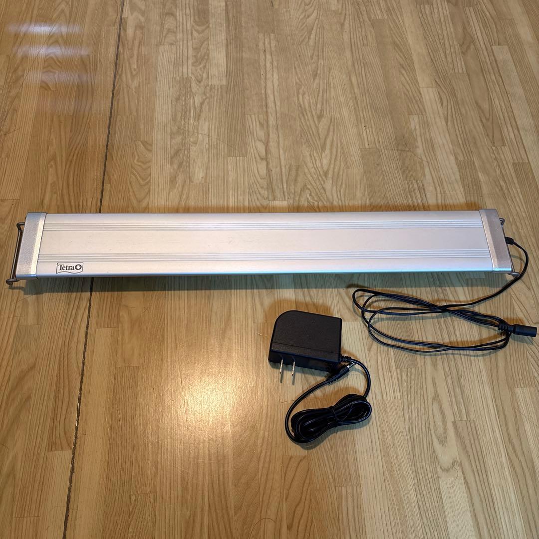 テトラ パワーLEDプレミアム60 (1900lm )