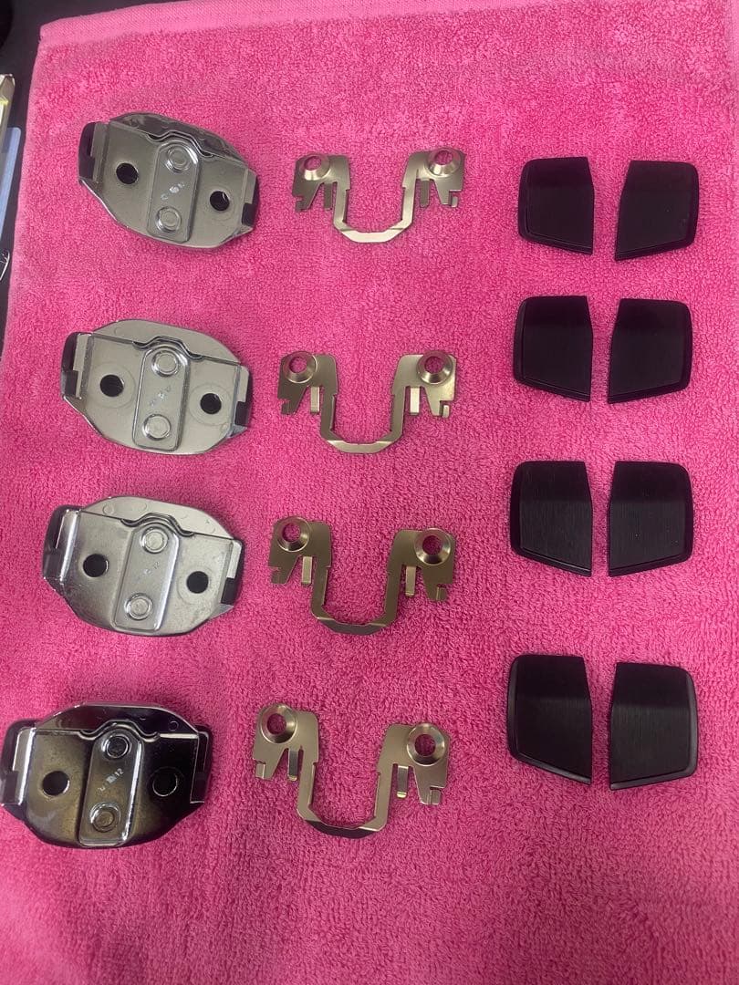 TRD ドアスタビライザー MS304-00001 4個セット