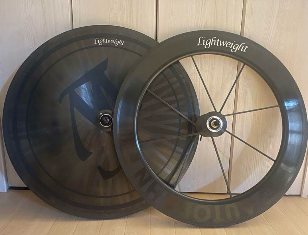 極美品　lightweight ライトウェイト　オートバーン　ホイール