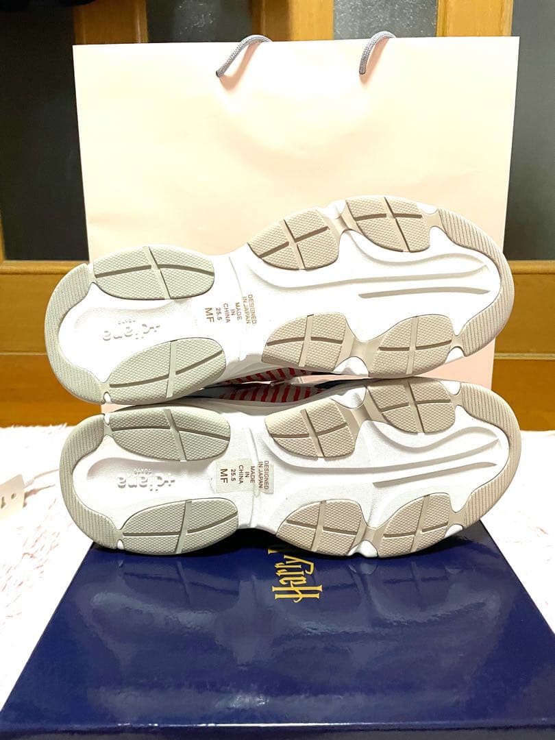 Harry Potter バーティー・ボッツの百味ビーンズダッドスニーカー新品