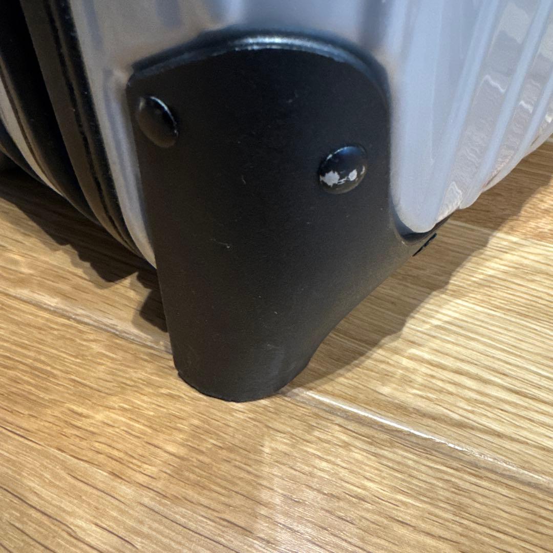 バッグ REMOWA SALSA CABIN TROLLEY IATA 33L