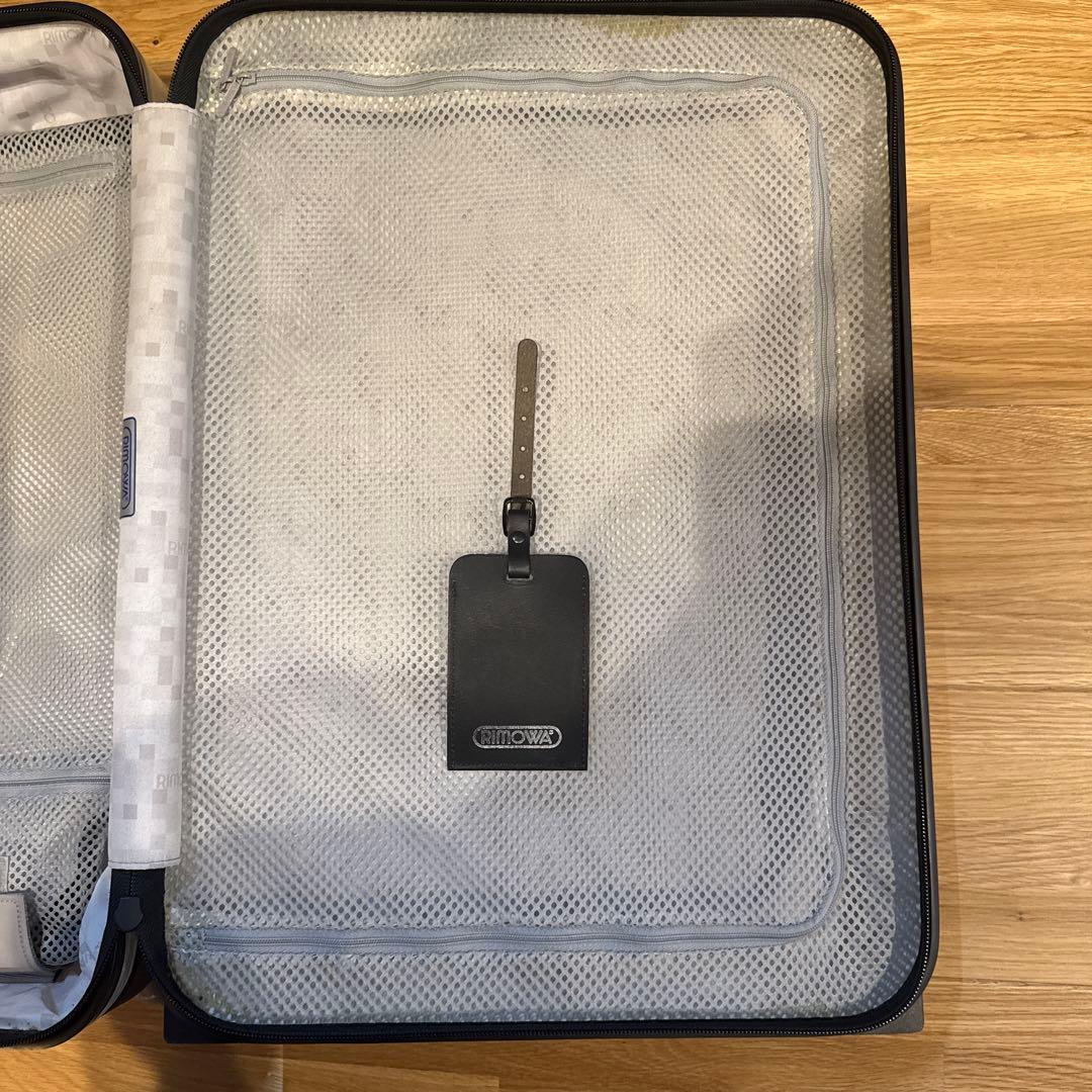 バッグ REMOWA SALSA CABIN TROLLEY IATA 33L