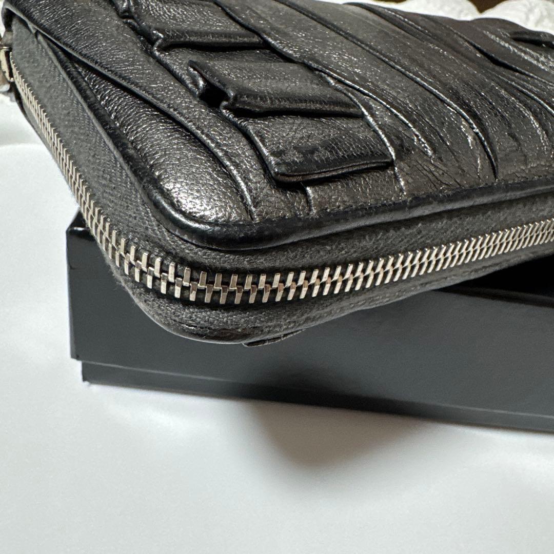 美品！【DOLCE&GABBANA】 フリル長財布