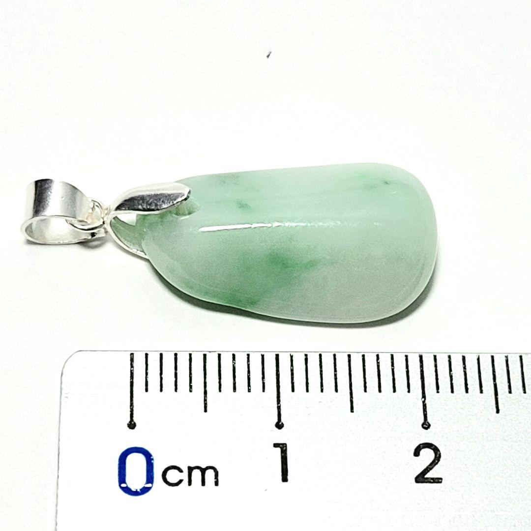 糸魚川翡翠ペンダントトップ金具(商品の説明参照)付PT0081