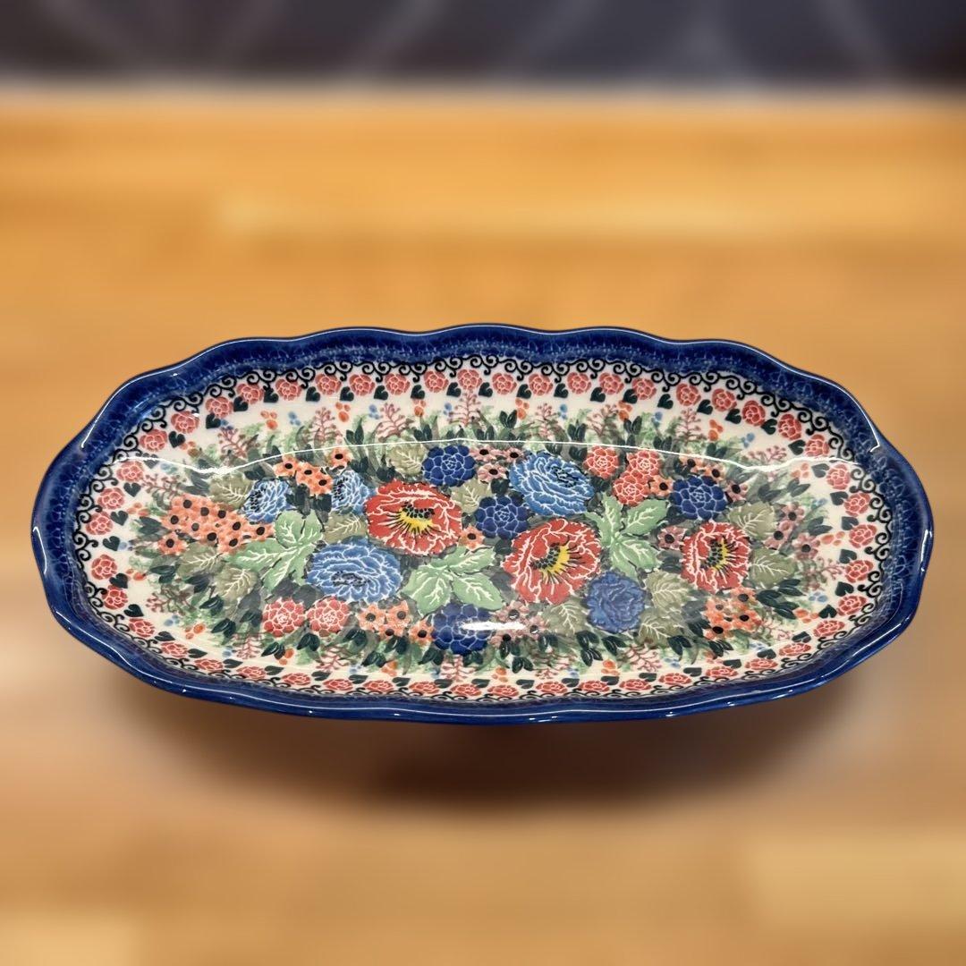 ポーリッシュポタリー　オーバル皿　花柄