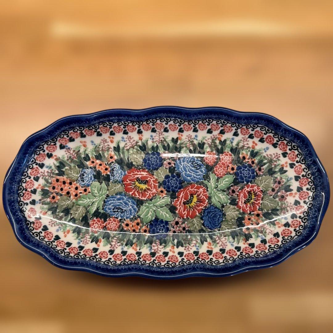 ポーリッシュポタリー　オーバル皿　花柄